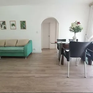 Apartamento Belo Apartamento Na Avenida Brasil, Balneário Camboriú
