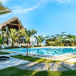 Coconut Paradise , Juan Baron República Dominicana